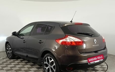 Renault Megane III, 2013 год, 620 000 рублей, 5 фотография