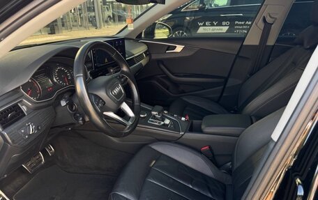 Audi A4, 2016 год, 2 000 000 рублей, 8 фотография