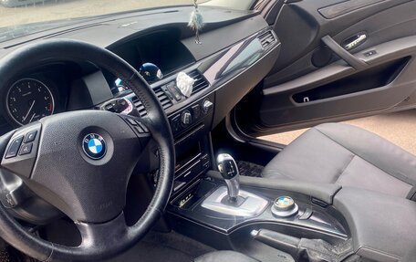 BMW 5 серия, 2008 год, 1 050 000 рублей, 9 фотография
