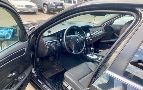BMW 5 серия, 2008 год, 1 050 000 рублей, 10 фотография