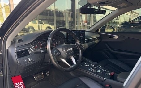 Audi A4, 2016 год, 2 000 000 рублей, 13 фотография