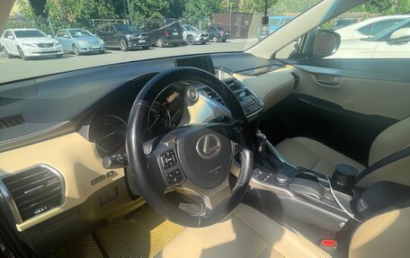 Lexus NX I, 2015 год, 2 430 000 рублей, 4 фотография