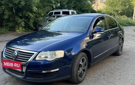 Volkswagen Passat B6, 2005 год, 750 000 рублей, 8 фотография