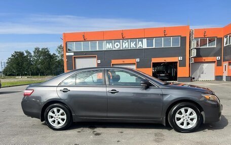 Toyota Camry, 2009 год, 790 000 рублей, 2 фотография