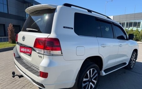 Toyota Land Cruiser 200, 2015 год, 5 750 000 рублей, 3 фотография