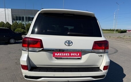 Toyota Land Cruiser 200, 2015 год, 5 750 000 рублей, 5 фотография
