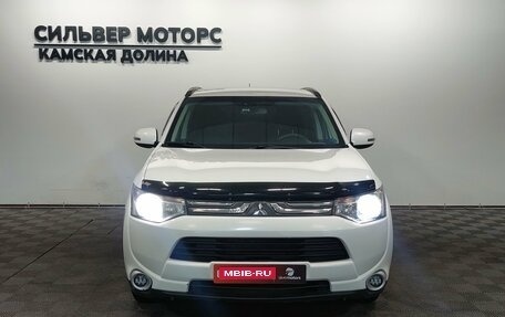 Mitsubishi Outlander III рестайлинг 3, 2012 год, 1 170 000 рублей, 4 фотография