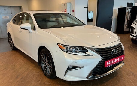 Lexus ES VII, 2017 год, 3 400 000 рублей, 3 фотография