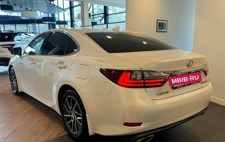 Lexus ES VII, 2017 год, 3 400 000 рублей, 6 фотография