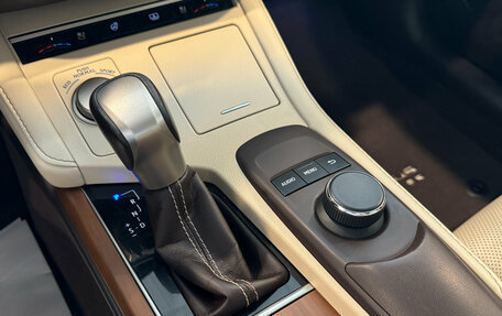 Lexus ES VII, 2017 год, 3 400 000 рублей, 19 фотография