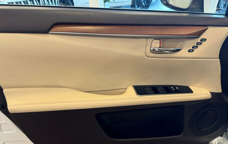 Lexus ES VII, 2017 год, 3 400 000 рублей, 12 фотография