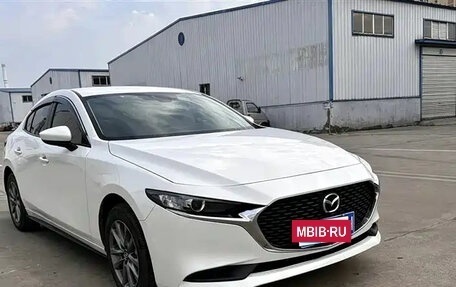Mazda 3, 2022 год, 1 365 020 рублей, 2 фотография
