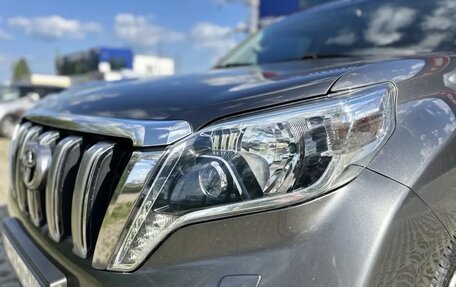 Toyota Land Cruiser Prado 150 рестайлинг 2, 2014 год, 3 000 000 рублей, 7 фотография