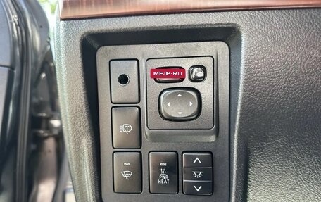 Toyota Land Cruiser Prado 150 рестайлинг 2, 2014 год, 3 000 000 рублей, 19 фотография