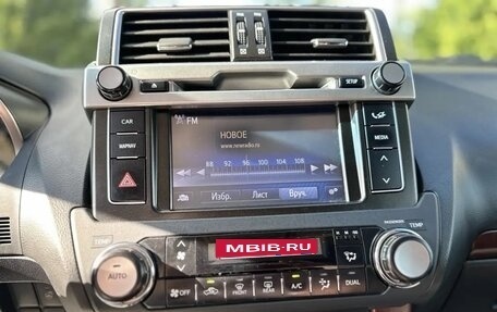 Toyota Land Cruiser Prado 150 рестайлинг 2, 2014 год, 3 000 000 рублей, 22 фотография
