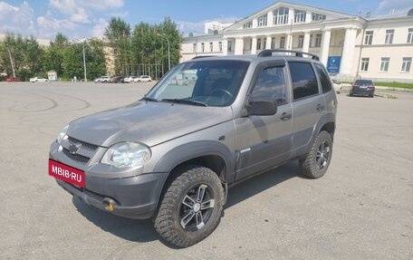 Chevrolet Niva I рестайлинг, 2011 год, 400 000 рублей, 8 фотография
