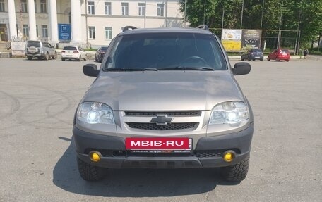 Chevrolet Niva I рестайлинг, 2011 год, 400 000 рублей, 10 фотография
