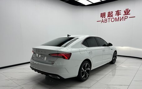 Skoda Octavia IV, 2023 год, 2 000 000 рублей, 4 фотография
