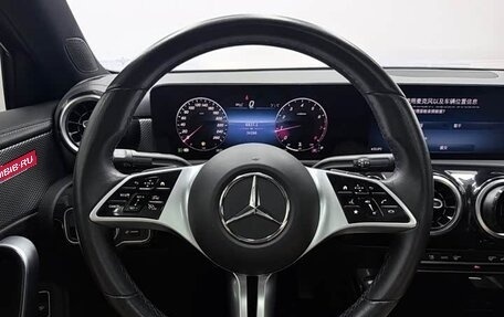 Mercedes-Benz A-Класс, 2023 год, 1 650 000 рублей, 7 фотография