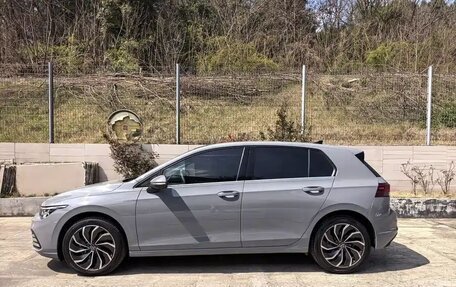 Volkswagen Golf VIII, 2022 год, 1 450 005 рублей, 4 фотография