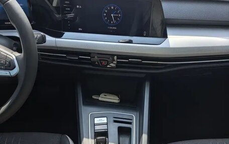 Volkswagen Golf VIII, 2022 год, 1 450 005 рублей, 12 фотография