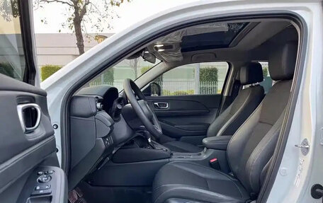 Honda Vezel, 2023 год, 1 350 000 рублей, 7 фотография