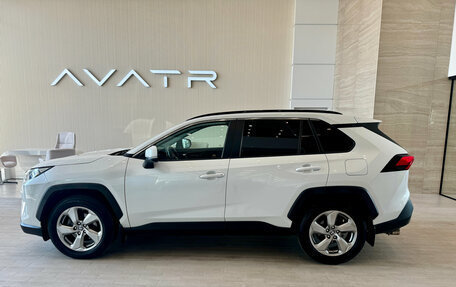 Toyota RAV4, 2020 год, 3 499 990 рублей, 8 фотография
