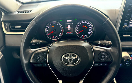 Toyota RAV4, 2020 год, 3 499 990 рублей, 13 фотография