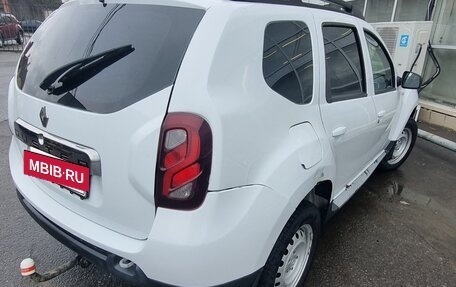 Renault Duster I рестайлинг, 2017 год, 845 000 рублей, 2 фотография