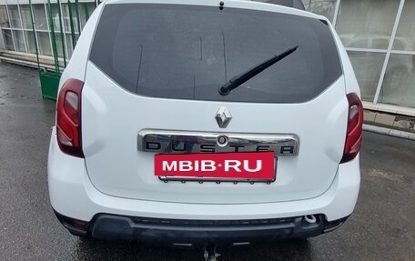 Renault Duster I рестайлинг, 2017 год, 845 000 рублей, 4 фотография