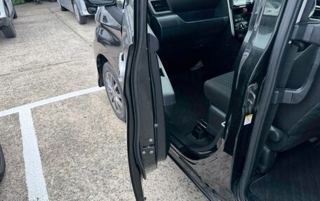 Toyota Roomy I, 2021 год, 842 000 рублей, 20 фотография