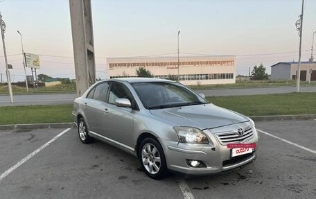 Toyota Avensis III рестайлинг, 2006 год, 630 000 рублей, 10 фотография
