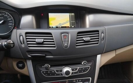 Renault Latitude I, 2011 год, 1 345 000 рублей, 26 фотография
