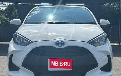 Toyota Yaris, 2022 год, 650 000 рублей, 1 фотография