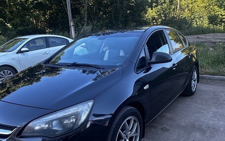 Opel Astra J, 2013 год, 830 000 рублей, 6 фотография