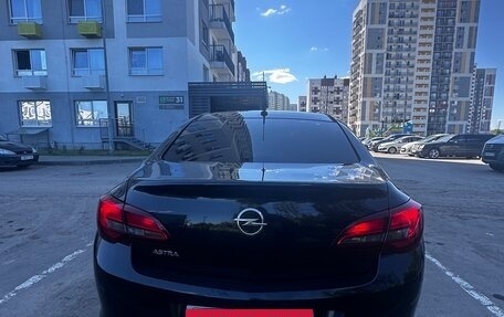 Opel Astra J, 2013 год, 830 000 рублей, 3 фотография