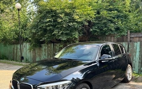 BMW 1 серия, 2017 год, 1 800 000 рублей, 4 фотография