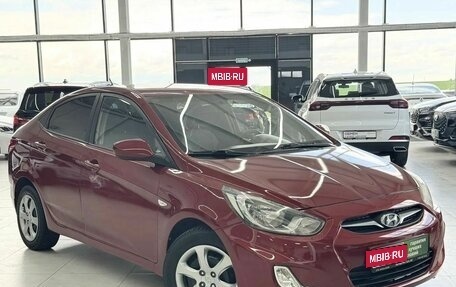 Hyundai Solaris II рестайлинг, 2011 год, 599 000 рублей, 3 фотография