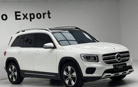 Mercedes-Benz GLB, 2022 год, 2 233 000 рублей, 3 фотография