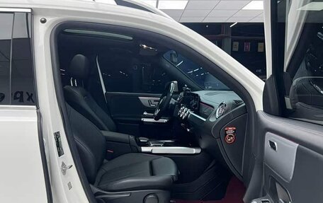 Mercedes-Benz GLB, 2022 год, 2 233 000 рублей, 14 фотография