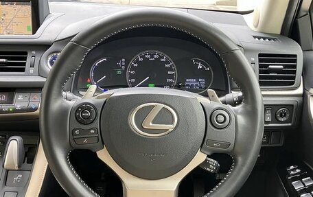 Lexus CT I рестайлинг, 2017 год, 1 200 000 рублей, 14 фотография