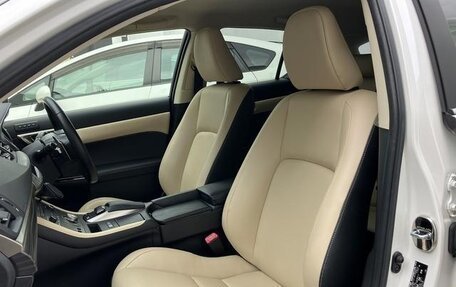 Lexus CT I рестайлинг, 2017 год, 1 200 000 рублей, 26 фотография