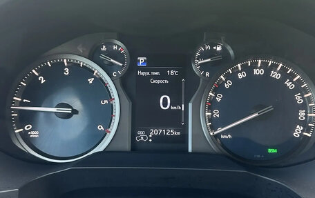 Toyota Land Cruiser Prado 150 рестайлинг 2, 2017 год, 4 999 999 рублей, 4 фотография