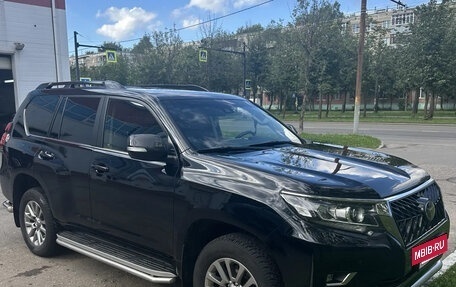 Toyota Land Cruiser Prado 150 рестайлинг 2, 2017 год, 4 999 999 рублей, 3 фотография