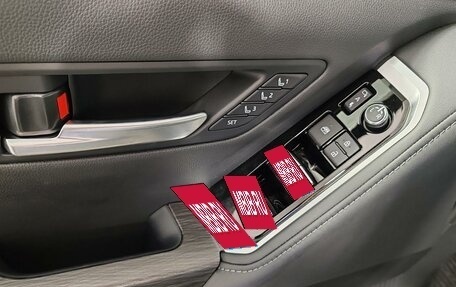 Toyota Land Cruiser, 2026 год, 16 990 000 рублей, 16 фотография