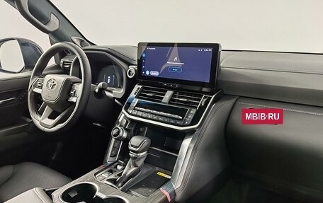 Toyota Land Cruiser, 2026 год, 16 990 000 рублей, 23 фотография