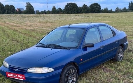 Ford Mondeo I, 1994 год, 255 000 рублей, 13 фотография
