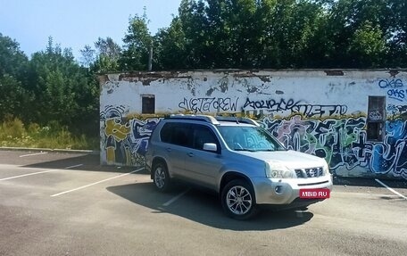 Nissan X-Trail, 2010 год, 900 000 рублей, 4 фотография