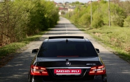 Mercedes-Benz E-Класс, 2012 год, 2 150 000 рублей, 4 фотография