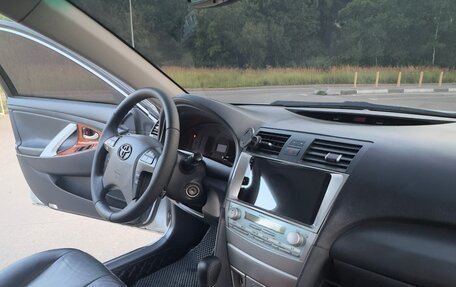 Toyota Camry, 2008 год, 1 000 000 рублей, 10 фотография